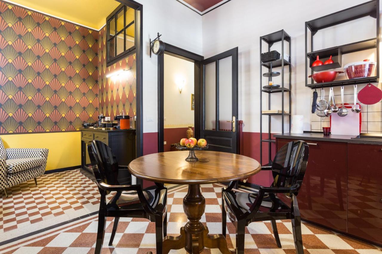 La Casa Di Gatsby Lusso In Pieno Centro Con Parcheggio Apartment Gorizia Bagian luar foto